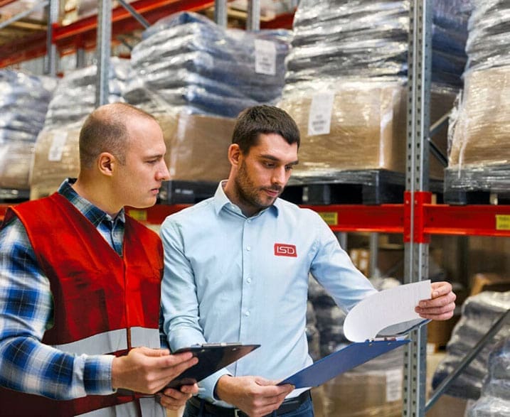 warehouse manager on operation floor with automation consultant