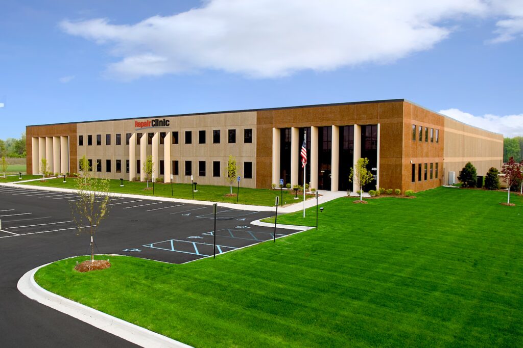 752d5123-4daf-4de0-9575-26fa5e8ce94d.avif - ISD Repair Clinic Building technology in action